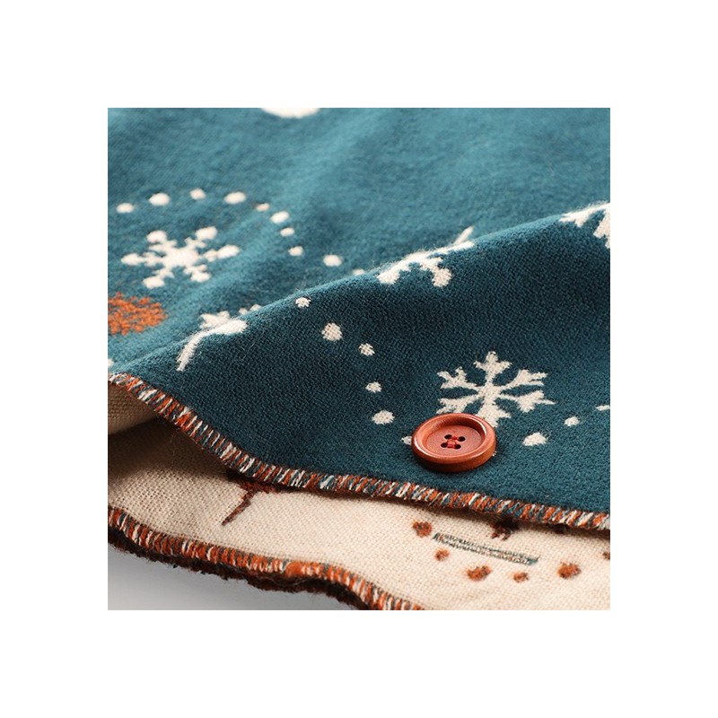 Outfits - STOLE WITH BUTTON WALKING IN SNOW - MY NEIGHBOR TOTORO