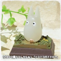 Statues - Statue Collection Stop Motion Totoro Blanc Course Pose 7 - Mon Voisin
