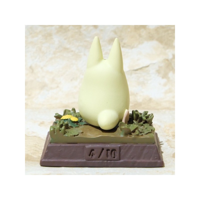 Statues - Stop Motion Collection Totoro Fast Walk Small Totoro Pose 4 - My Neig