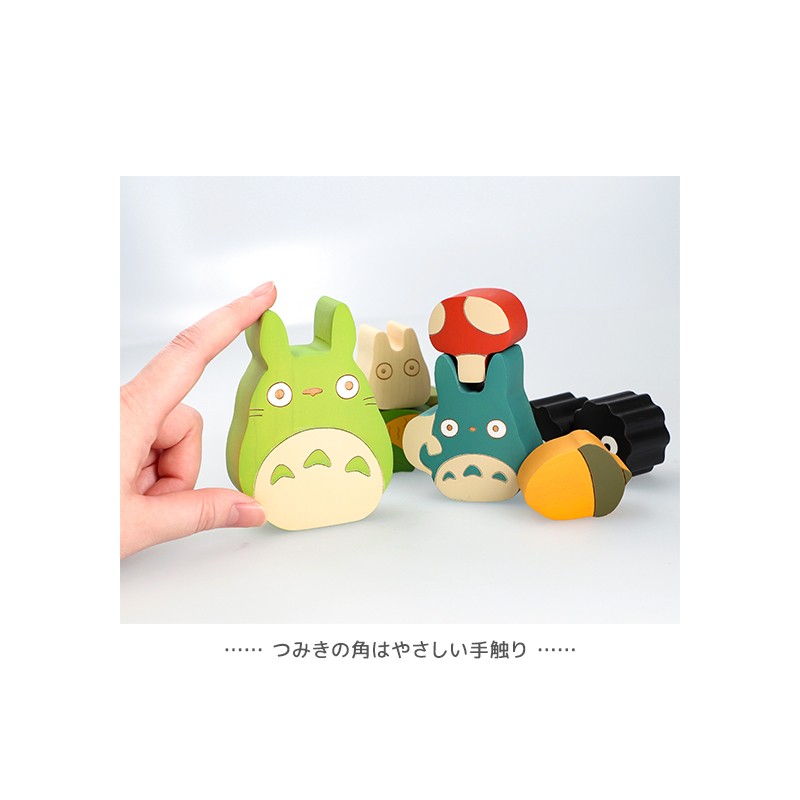 Toys - Wood Figurine Totoro with Soot Sprites - My Neighbor Totoro