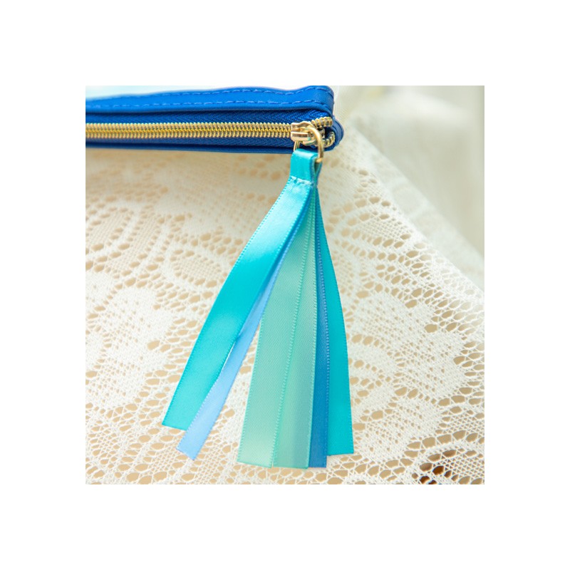 Accesorios - Bolsa transparente bordada - El castillo en el cielo