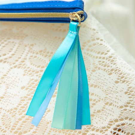 Accesorios - Bolsa transparente bordada - El castillo en el cielo