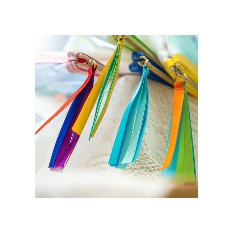 Accesorios - Bolsa transparente bordada - El castillo en el cielo