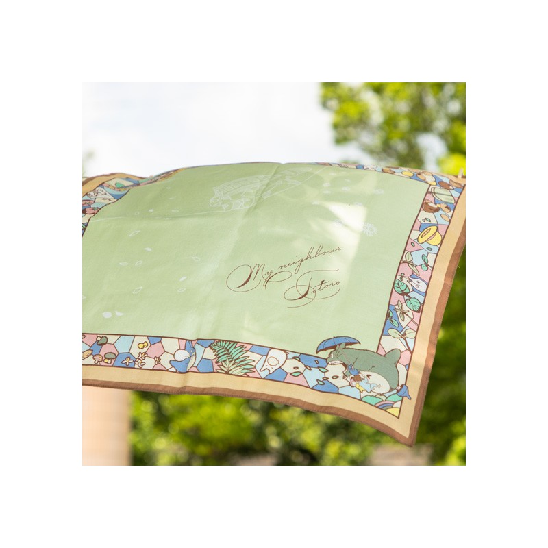 Textil - Pañuelo Chemin du vent verde claro - Mi vecino Totoro