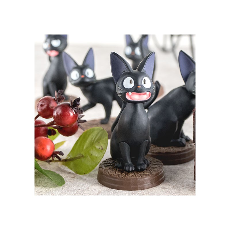 Figuras - Pose Assort. Colección de 6 figuras Jiji - Nicky, la aprendiz de bruja