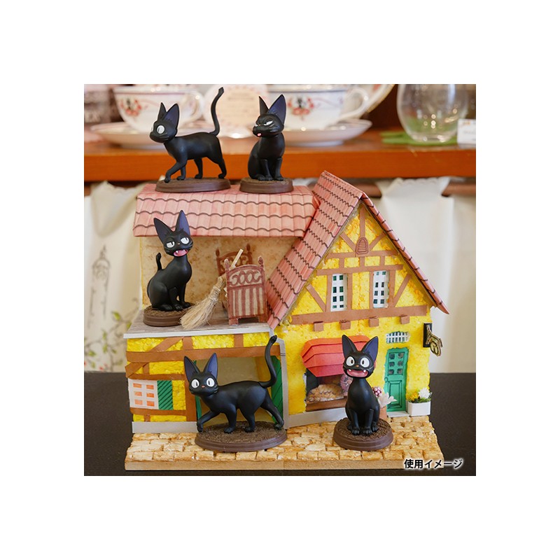 Figuras - Pose Assort. Colección de 6 figuras Jiji - Nicky, la aprendiz de bruja