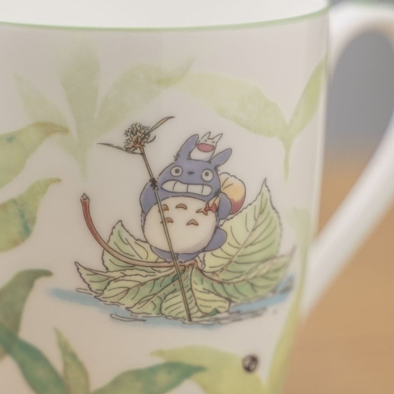 Porcelana japonesa - Taza de Totoro en una hoja - Mi vecino Totoro