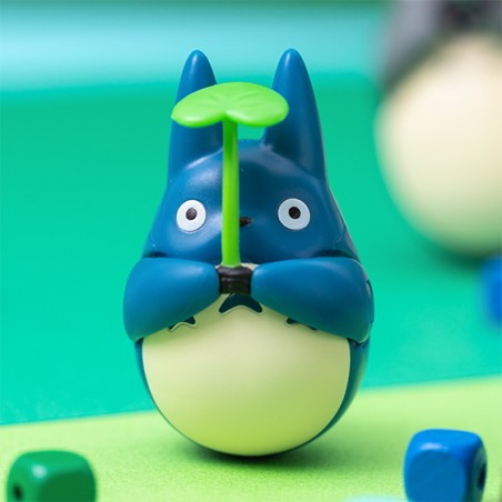 Jouets - Figurine Culbuto Totoro Bleu avec feuille - Mon Voisin Totoro