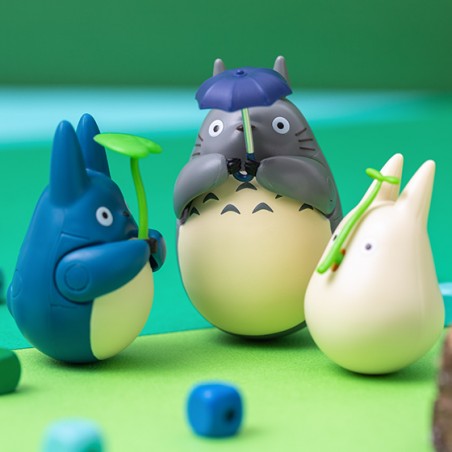 Jouets - Figurine Culbuto Totoro Blanc avec feuille - Mon Voisin Totoro