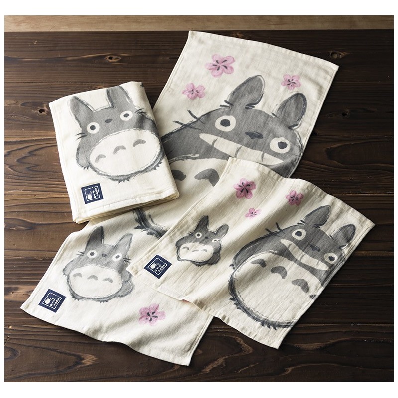 Linge de maison - Grande Serviette Imabari Totoro Sakura 60x120 cm - Mon Voisin Totoro