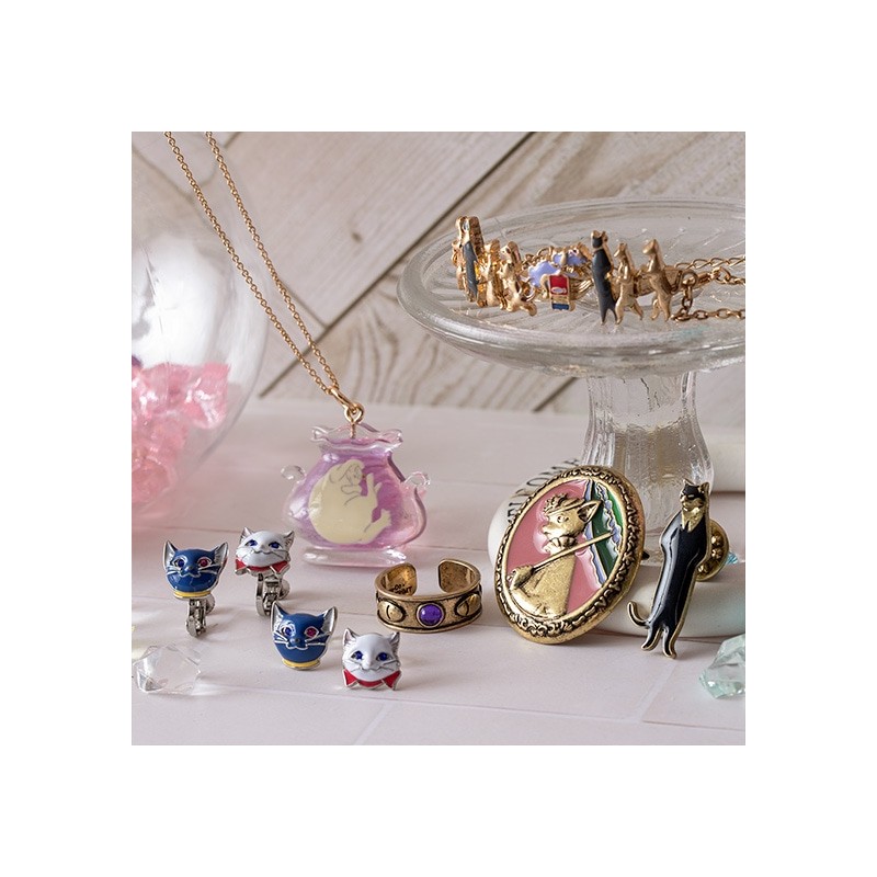 Pins - Vintage brooch Louise - The Cat Returns