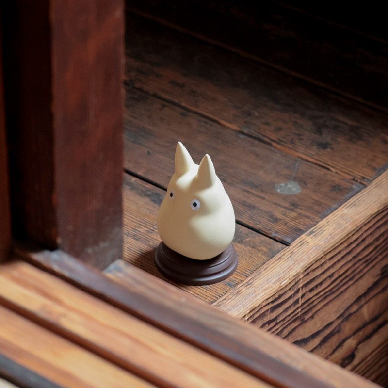 Statues - Statuette Totoro blanc surpris - Mon Voisin Totoro