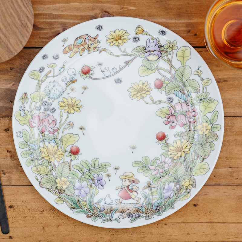 Porcelana japonesa - Plato 23 cm Totoro Fresa - Mon Voisin Tororo