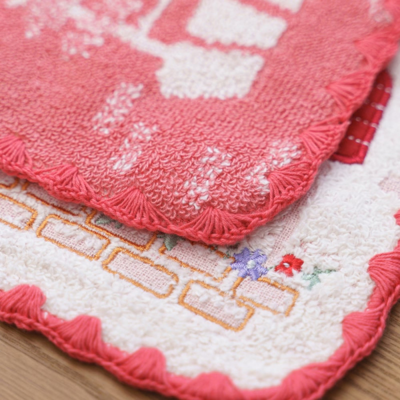 Ropa de hogar - Mini Toalla Jiji frontal 25x25 cm - Nicky, la aprendiz de bruja