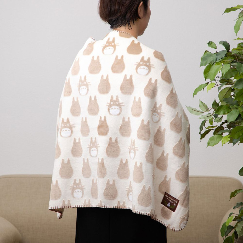 Linge de maison - Couverture moirée Totoro silhouette 70x100 cm - Mon Voisin Totoro