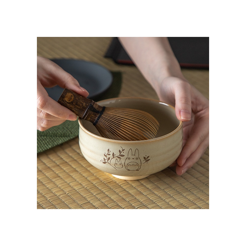 Porcelana japonesa - Bol de matcha y batidor Akahada-yaki - Mi vecino Totoro