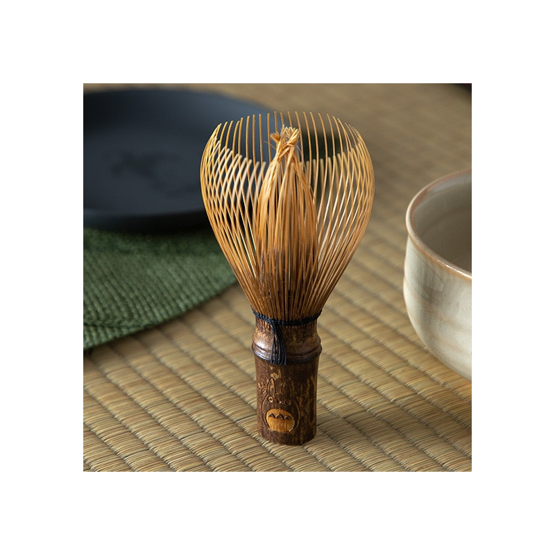 Porcelana japonesa - Bol de matcha y batidor Akahada-yaki - Mi vecino Totoro