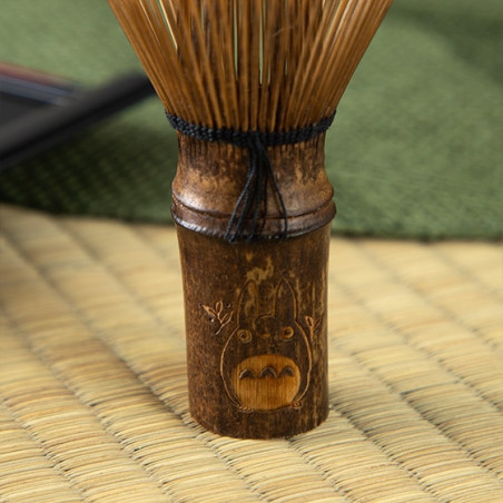 Porcelana japonesa - Bol de matcha y batidor Akahada-yaki - Mi vecino Totoro