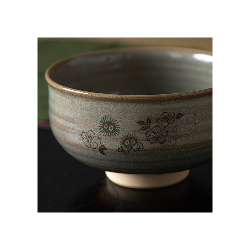 Porcelana japonesa - Akahada-yaki matcha bowl - El viaje de Chihiro