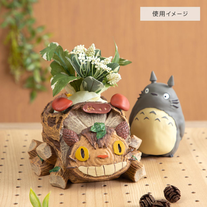 Decoraciones - Jardinera Totoro Gris y vagoneta Gatobus - Mi vecino Totoro