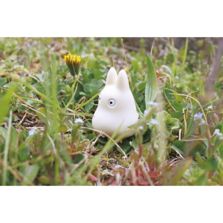 Jouets - Figurine Totoro Blanc à Friction - Mon Voisin Totoro