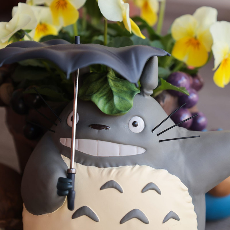 Decoraciones - Diorama Jardinera Barril de todos los Totoro - Mi vecino Totoro