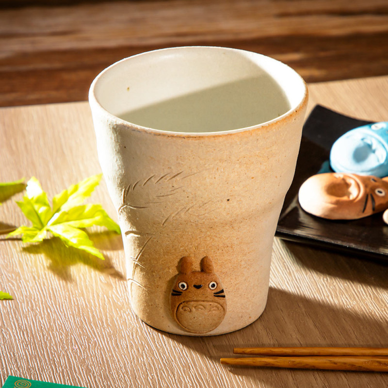 Porcelana japonesa - Taza Shigariki Totoro blanca hecha a mano - Mi vecino Totoro