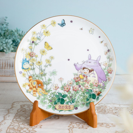 Japanese Porcelain - 23 cm Plate Special edition 2025 - My Neighbor Totoro