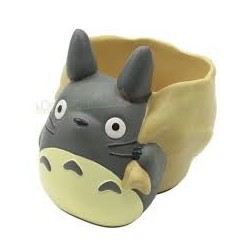 Decoraciones - Entrega de macetas por Totoro Grey - Mi vecino Totoro